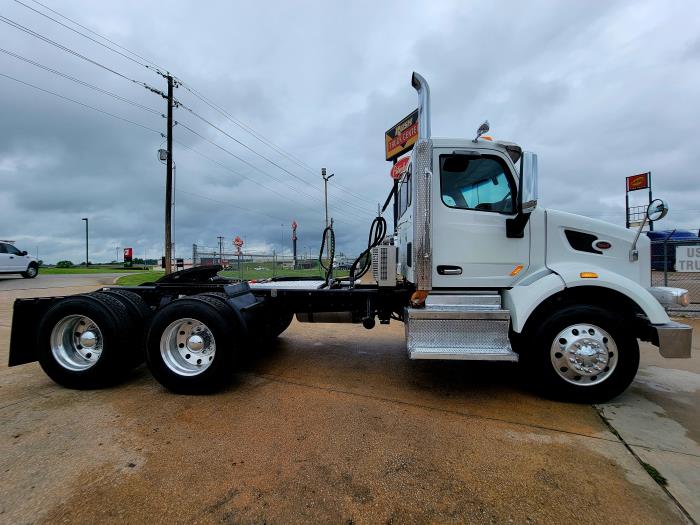 2020 Peterbilt 567-11