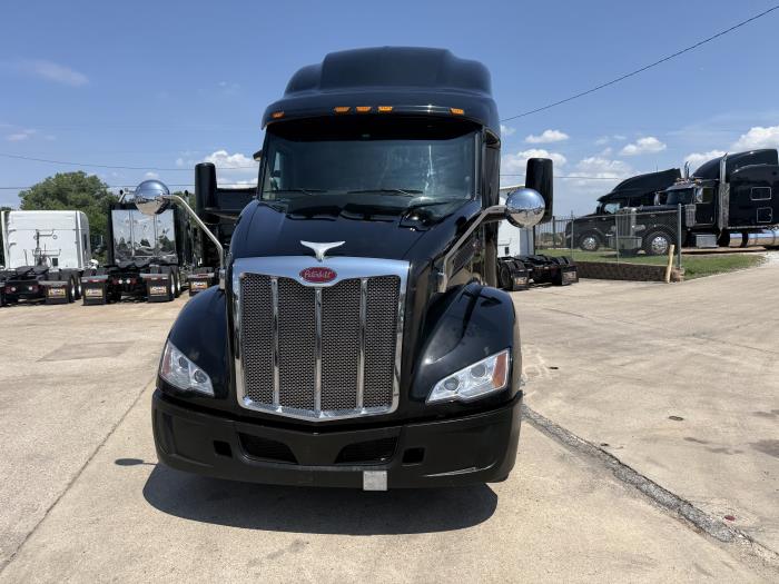 2022 Peterbilt 579-22