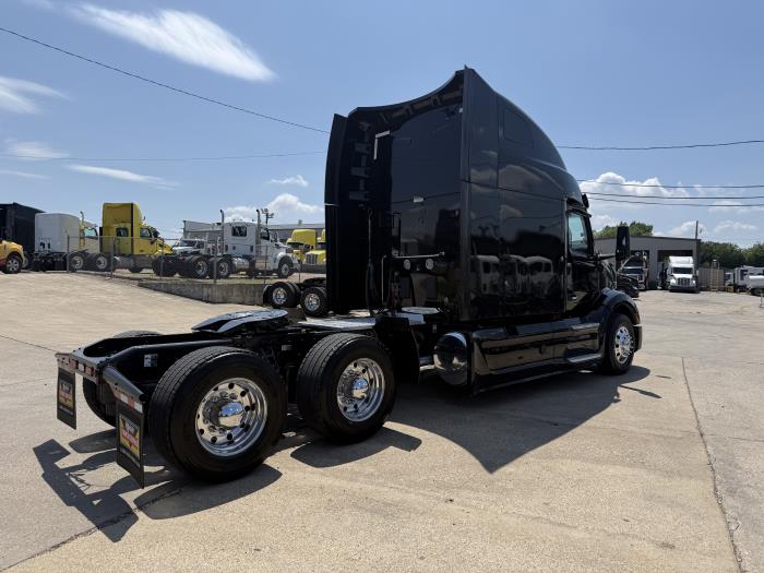 2022 Peterbilt 579-34
