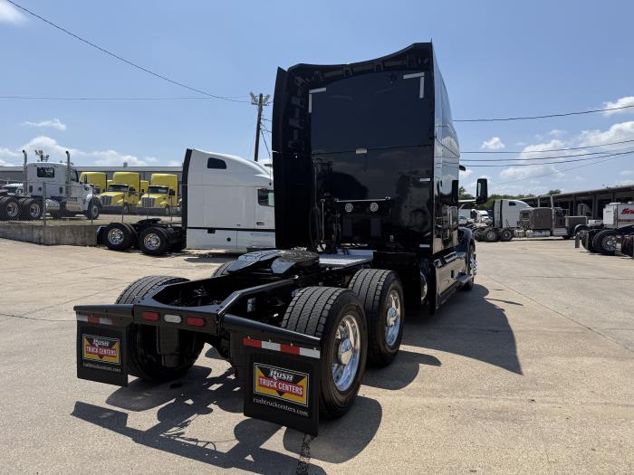2022 Peterbilt 579-36