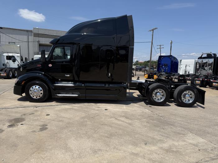 2022 Peterbilt 579-41