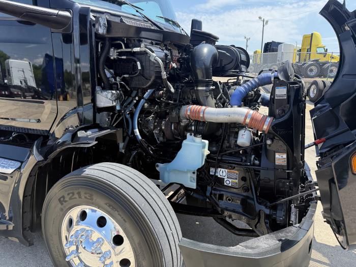 2022 Peterbilt 579-44