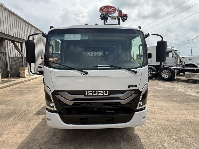 2026 Isuzu NPR-XD-2