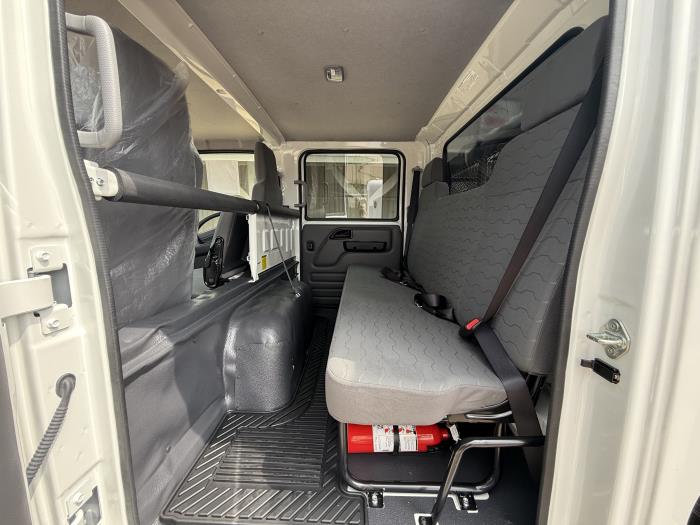 2026 Isuzu NPR-XD-10