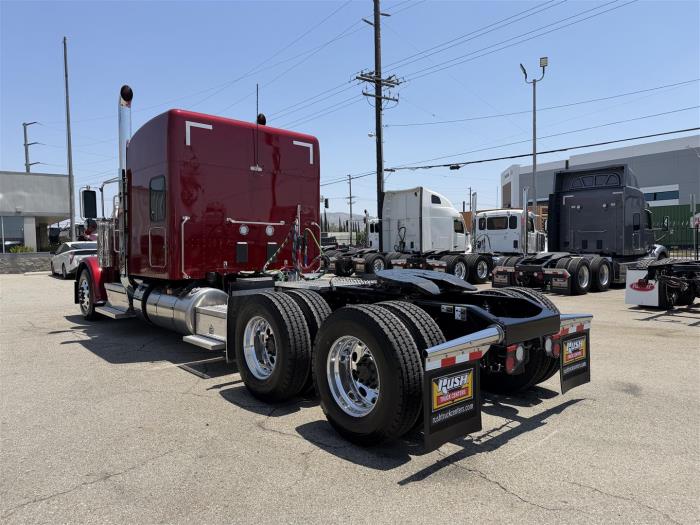 2027 Peterbilt 589-7