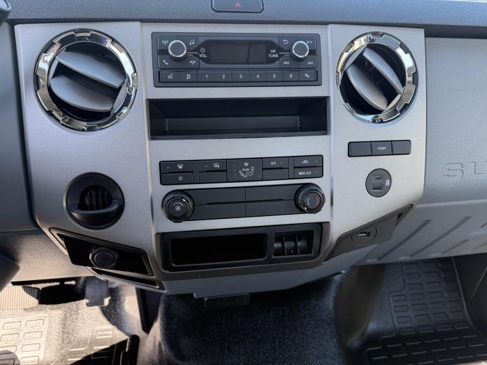 2027 Ford F-650-12