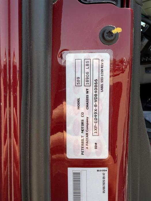 2027 Peterbilt 589-38