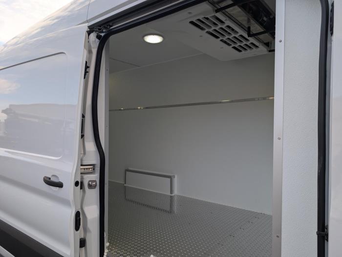 2026 Ford Transit 350 HD-8