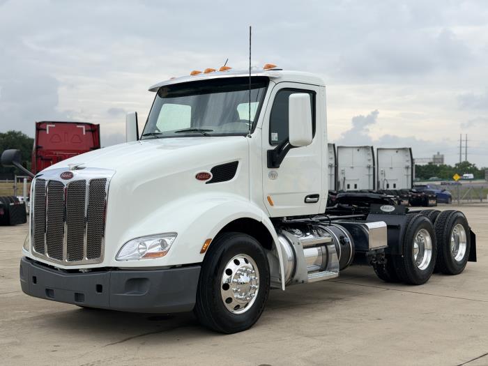2021 Peterbilt 579-1