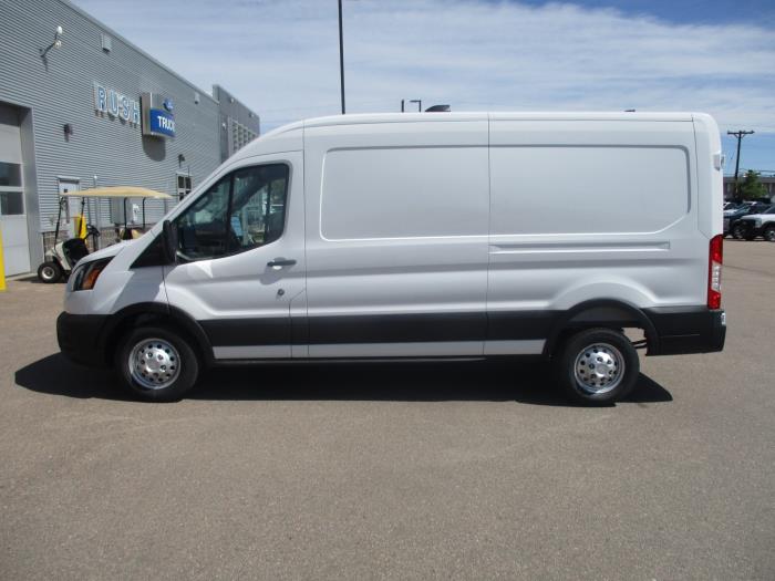 2026 Ford Transit-250-2