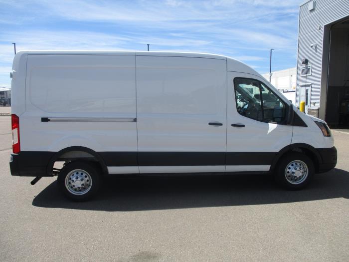 2026 Ford Transit-250-7