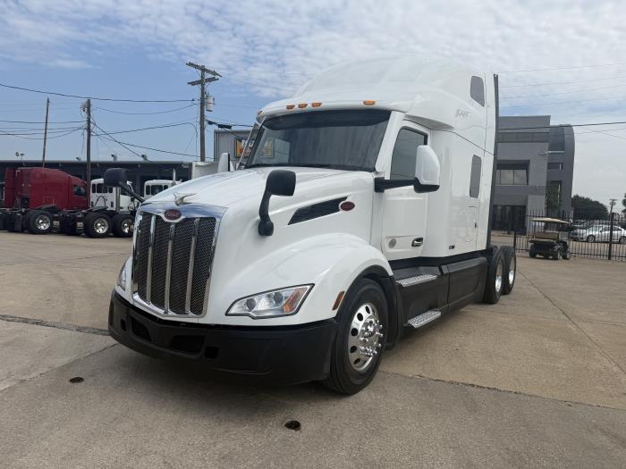 2022 Peterbilt 579-23