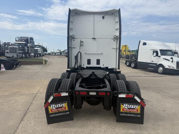 2022 Peterbilt 579-39