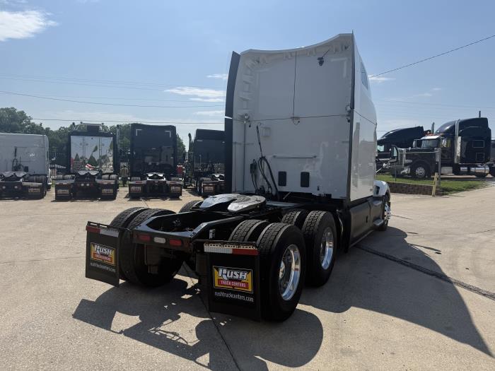 2022 Peterbilt 579-37