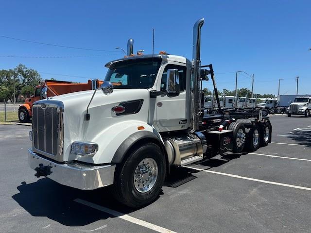 2027 Peterbilt 567-1