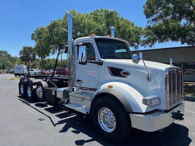 2027 Peterbilt 567-7
