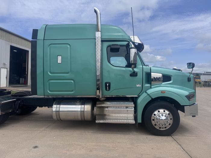 2024 Western Star 4900EX-3