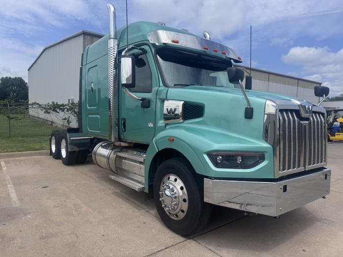 2024 Western Star 4900EX-0