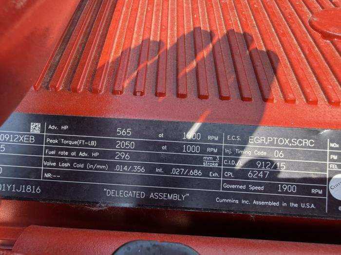 2027 Peterbilt 589-37