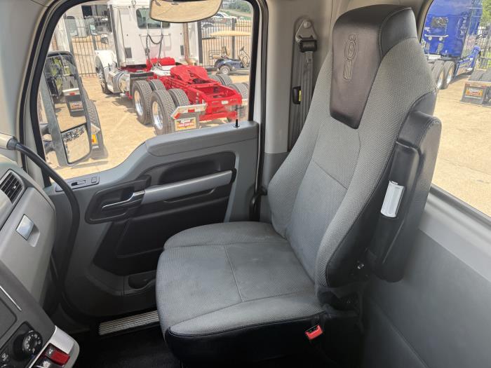 2021 Kenworth T680-9