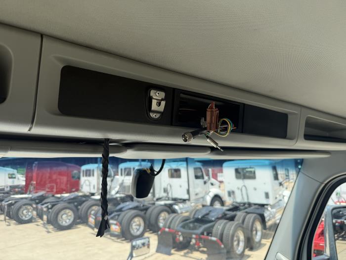2021 Kenworth T680-10