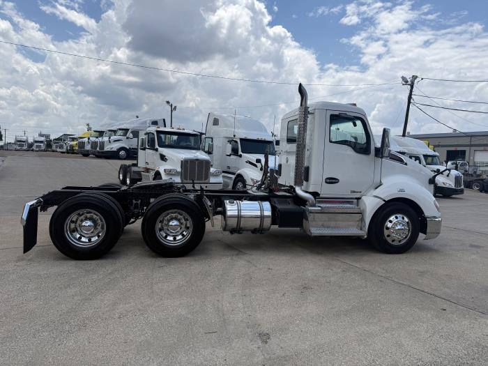 2021 Kenworth T680-21