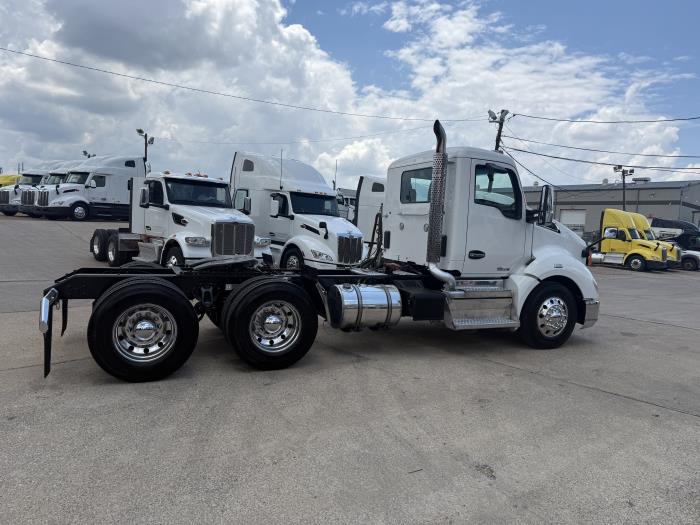 2021 Kenworth T680-22