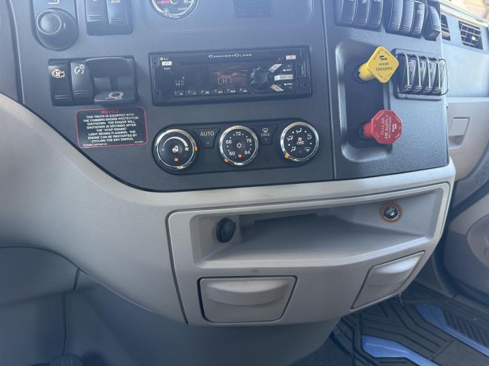 2019 Peterbilt 579-5