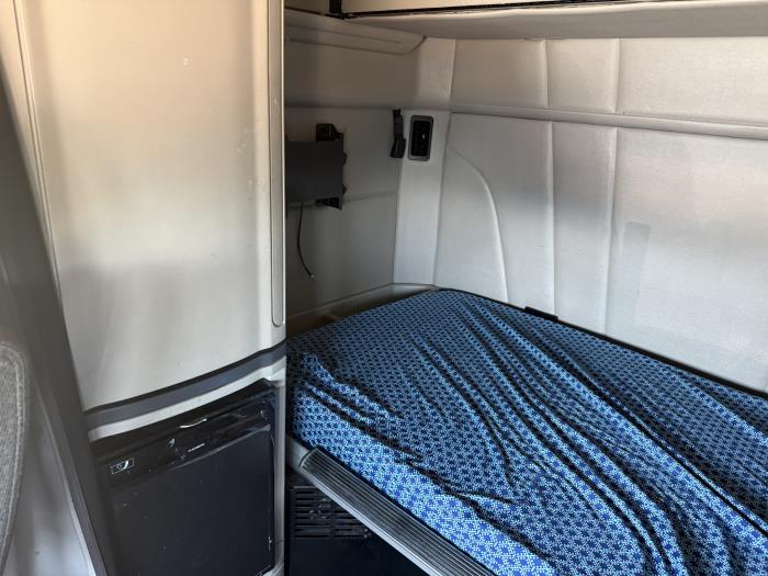 2019 Peterbilt 579-10