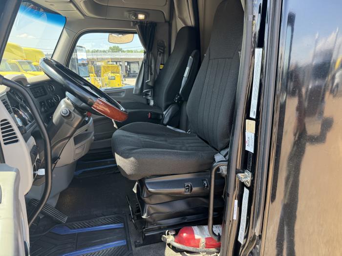 2019 Peterbilt 579-21