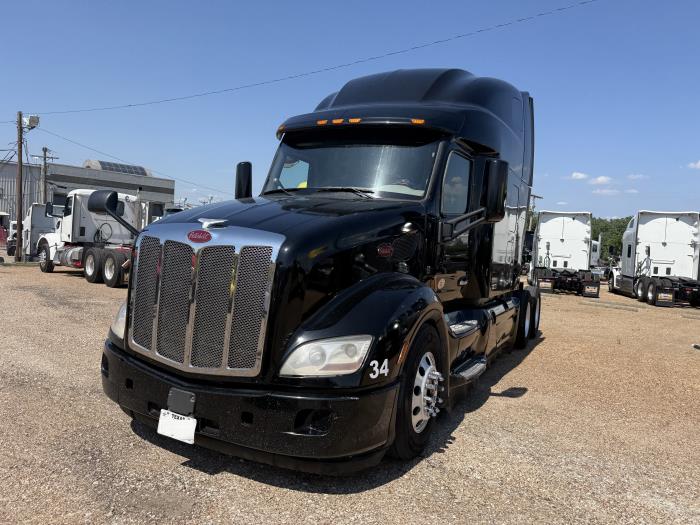 2019 Peterbilt 579-22