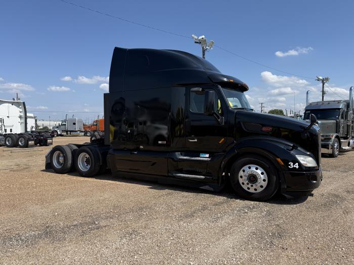 2019 Peterbilt 579-1