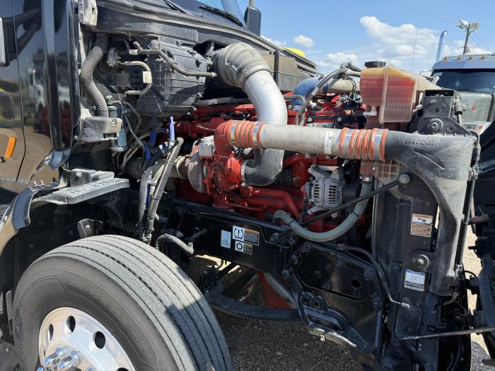 2019 Peterbilt 579-32