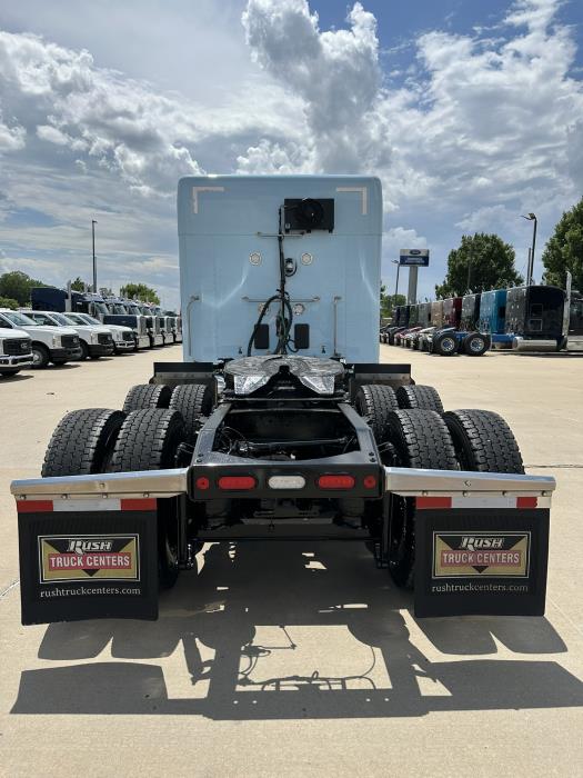 2025 Peterbilt 589-3