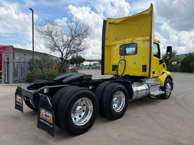 2021 Peterbilt 579-5