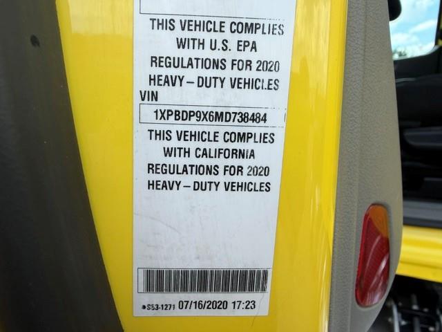 2021 Peterbilt 579-22