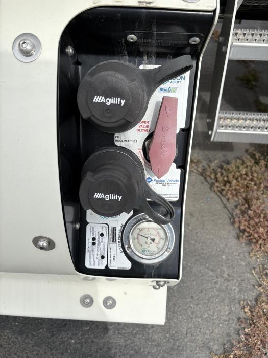 2024 Peterbilt 579-9