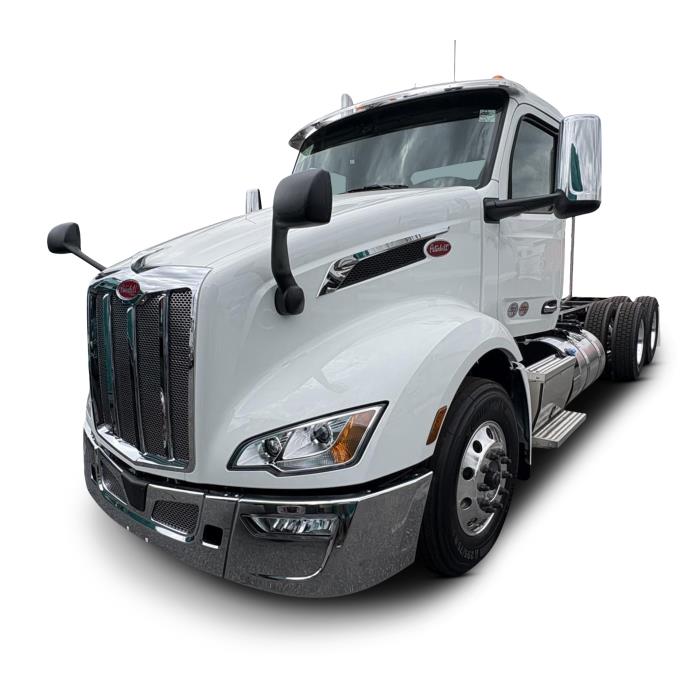 2027 Peterbilt 579-0