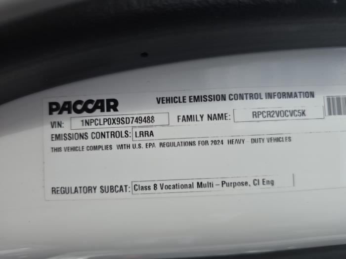2025 Peterbilt 567-27