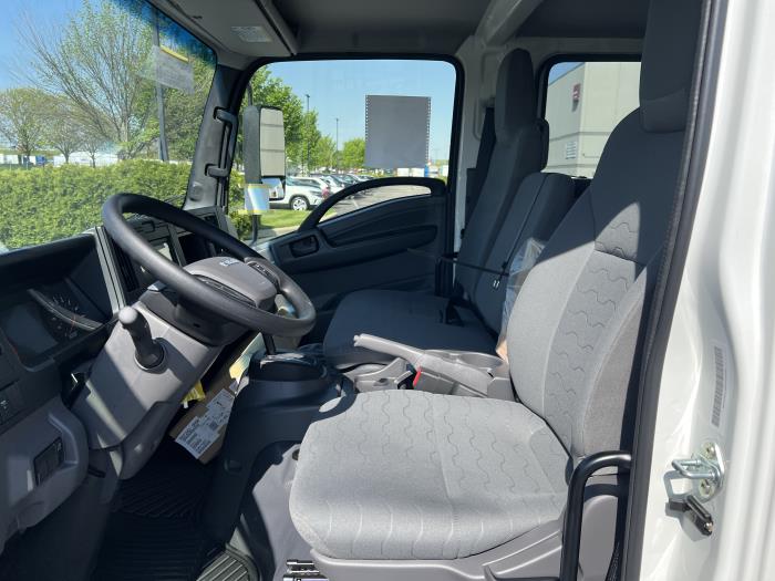 2026 Isuzu NPR-XD-6