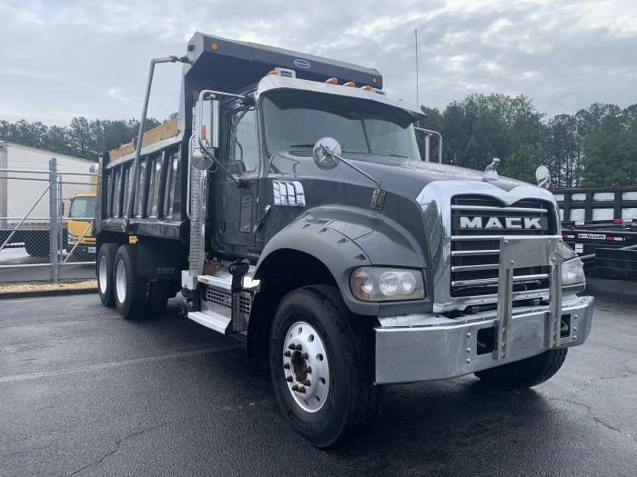 2021 Mack Granite 64FT-2