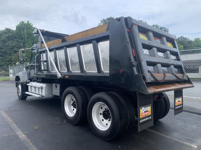 2021 Mack Granite 64FT-3