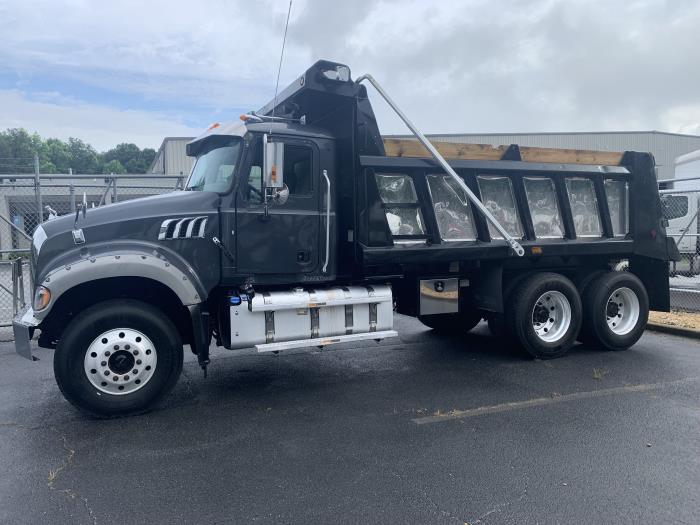 2021 Mack Granite 64FT-5