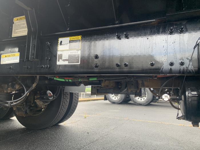 2021 Mack Granite 64FT-15