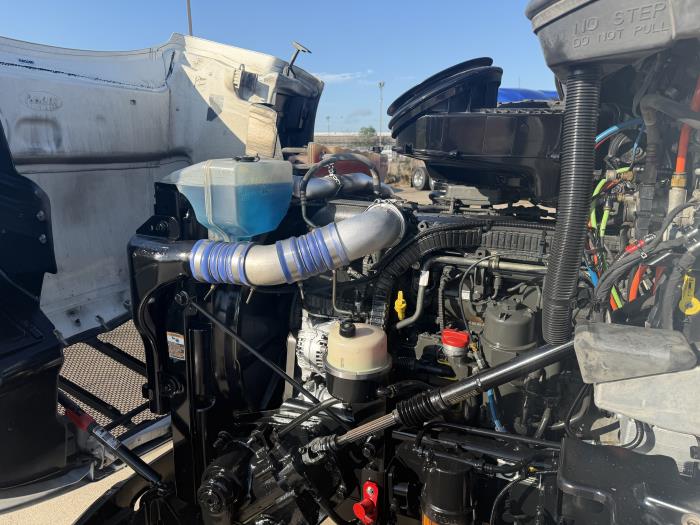 2021 Peterbilt 579-17