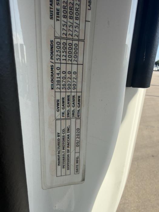 2021 Peterbilt 579-26