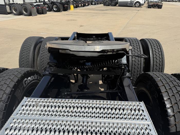 2021 Peterbilt 579-14