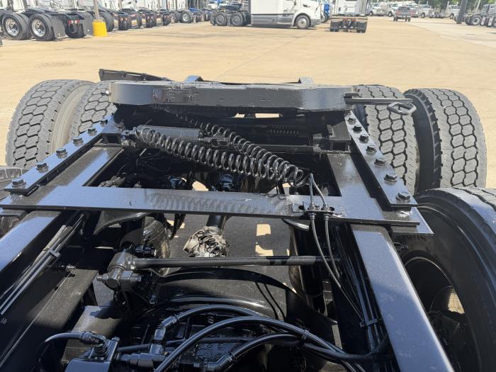 2022 Peterbilt 579-14
