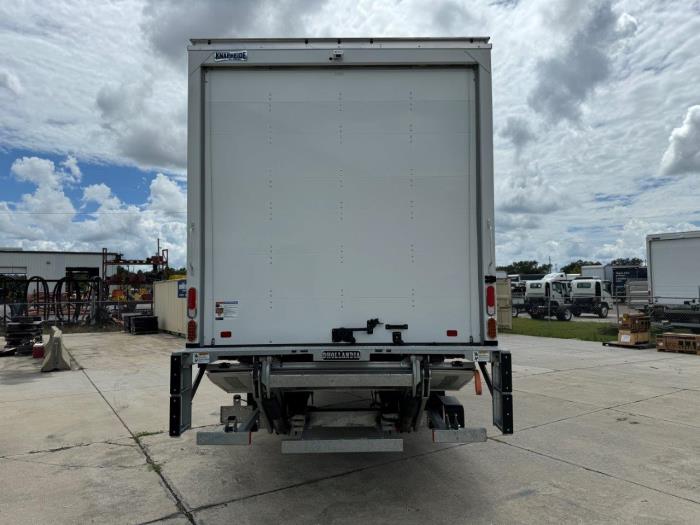 2025 Isuzu FTR-6