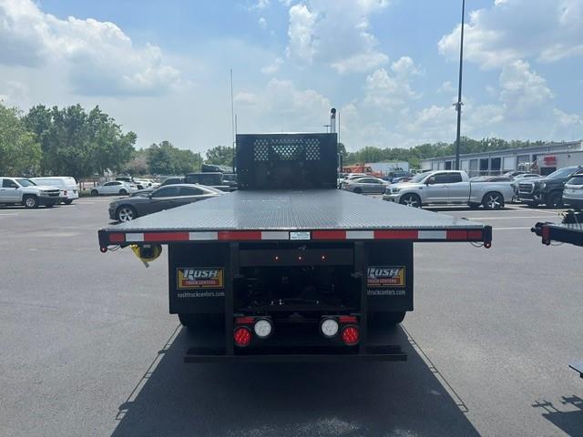 2027 Peterbilt 548-4